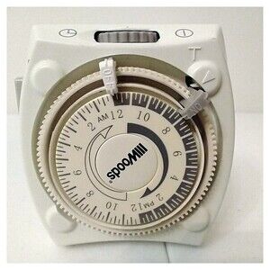 Woods Single Program 24 Hour Mechanical Lamp Timer Rated 1875W